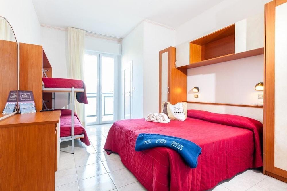 Hotel Stacchini Cesenatico Zewnętrze zdjęcie
