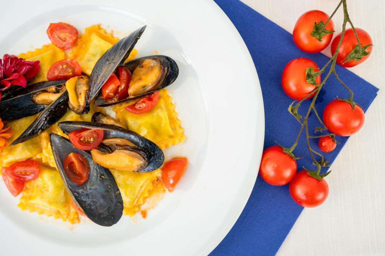Hotel Stacchini Cesenatico Zewnętrze zdjęcie