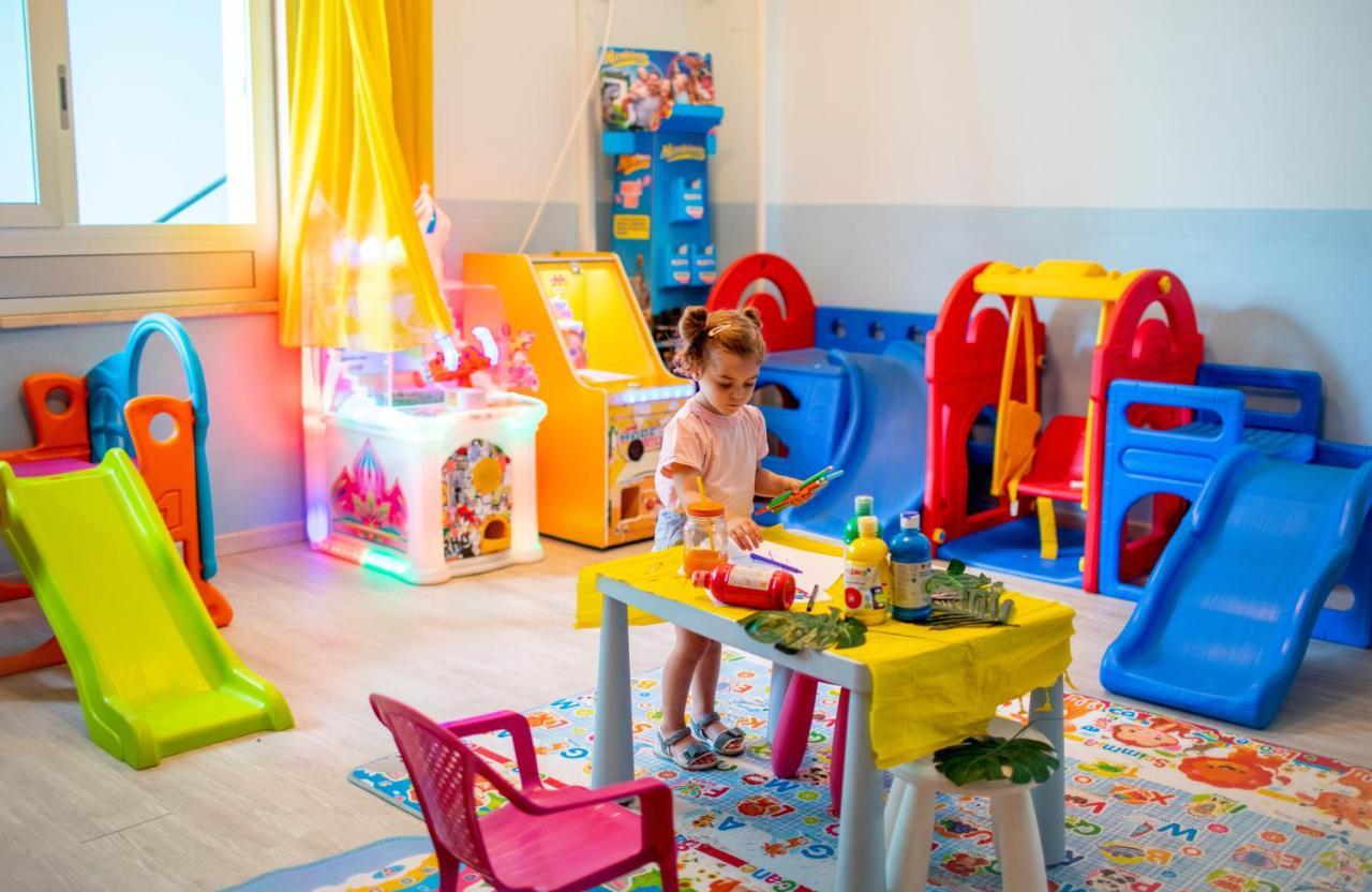 Hotel Stacchini Cesenatico Zewnętrze zdjęcie