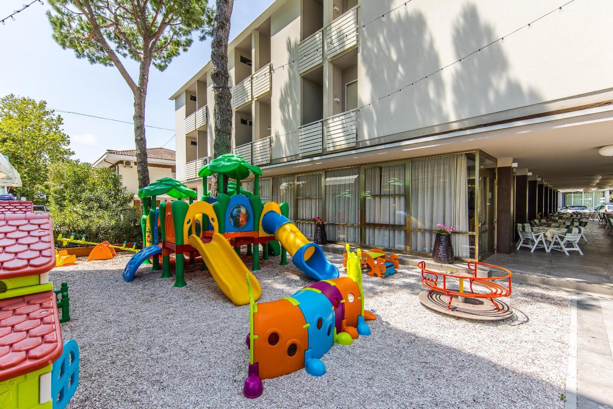 Hotel Stacchini Cesenatico Zewnętrze zdjęcie